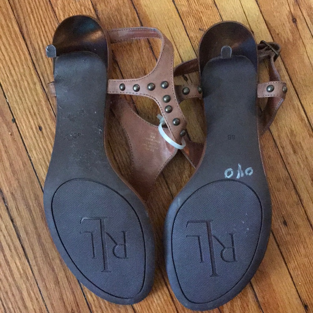 Shoes - Picture 2 of 4